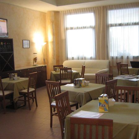 Hostiliae Ciminiera Hotel Ostiglia Eksteriør billede